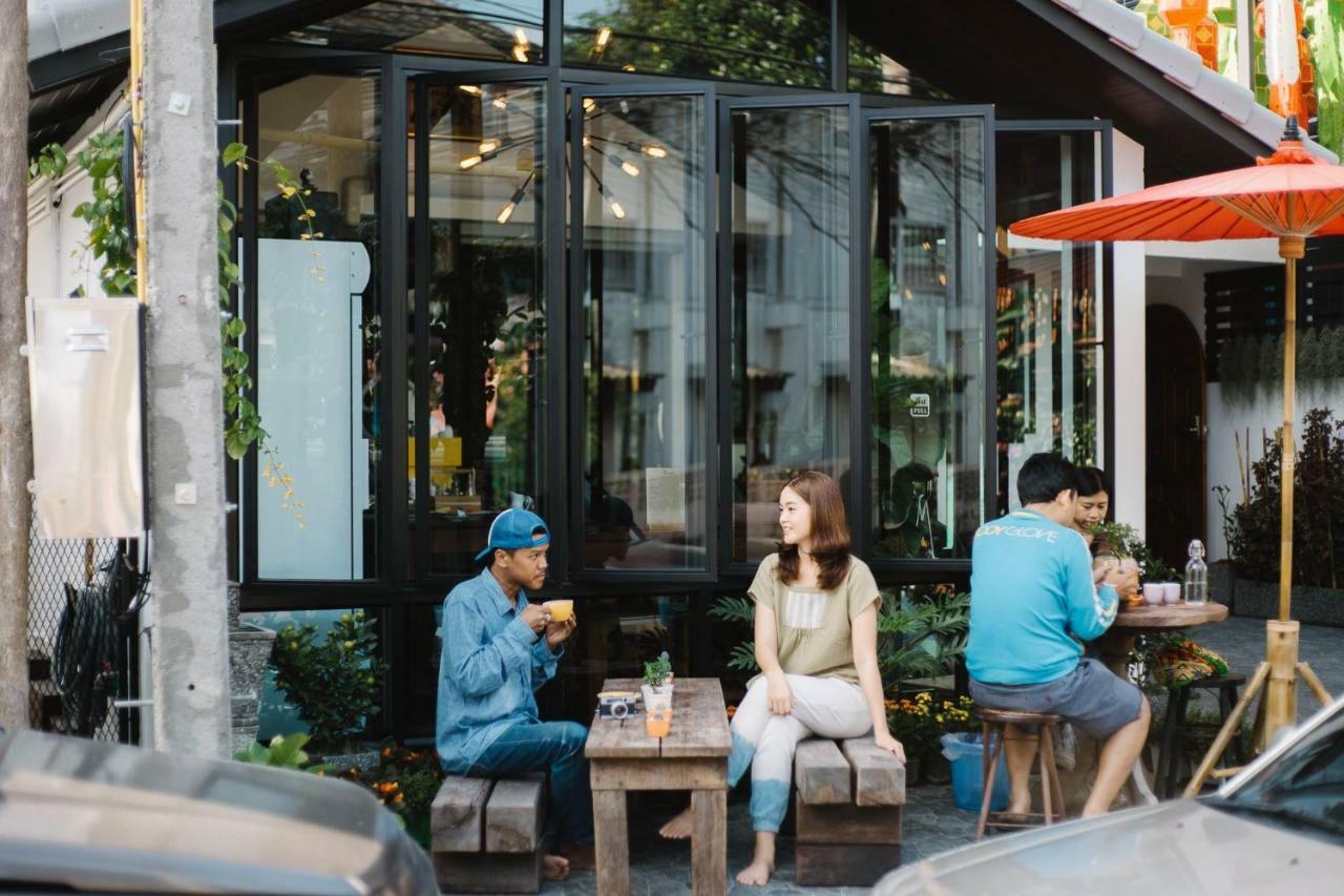 Baan Lung Poshtel Pansiyon Chiang Mai Dış mekan fotoğraf